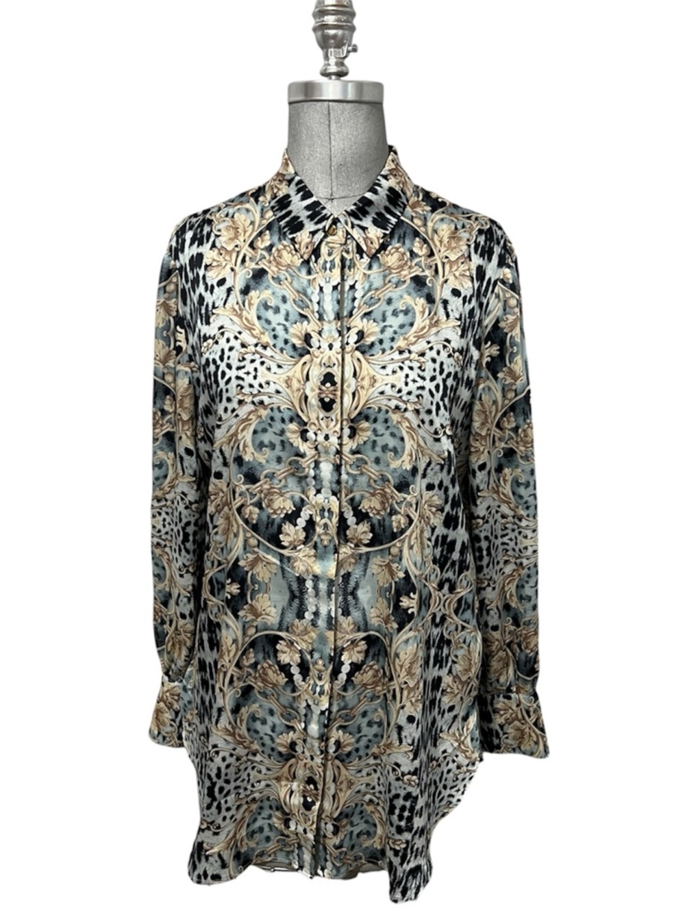Chicos Ornate Baroque Print Long Sleeve Button-Up Shirt - Blue & Cream Size 1
